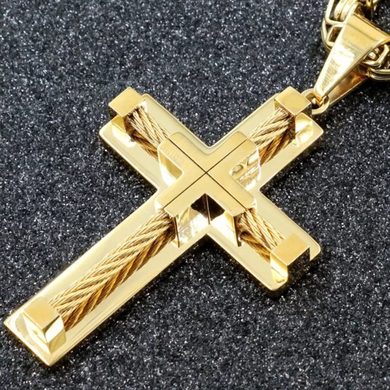 Corrente com Crucifixo Banhado a Ouro 18k – KALEN Shiny